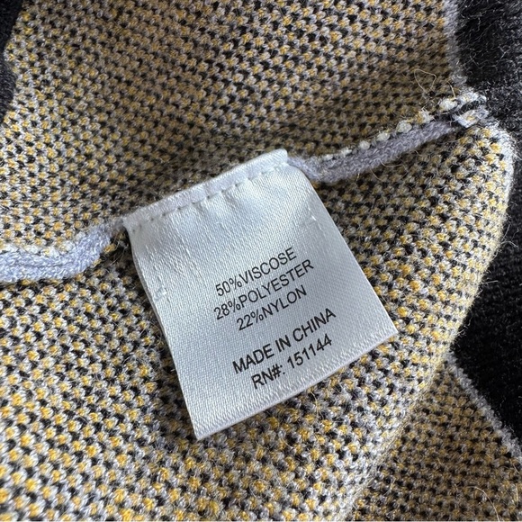 NWT! Lea & Viola 60s Floral Dropped Shoulder V-Neck Cardigan - Picture 4 of 8